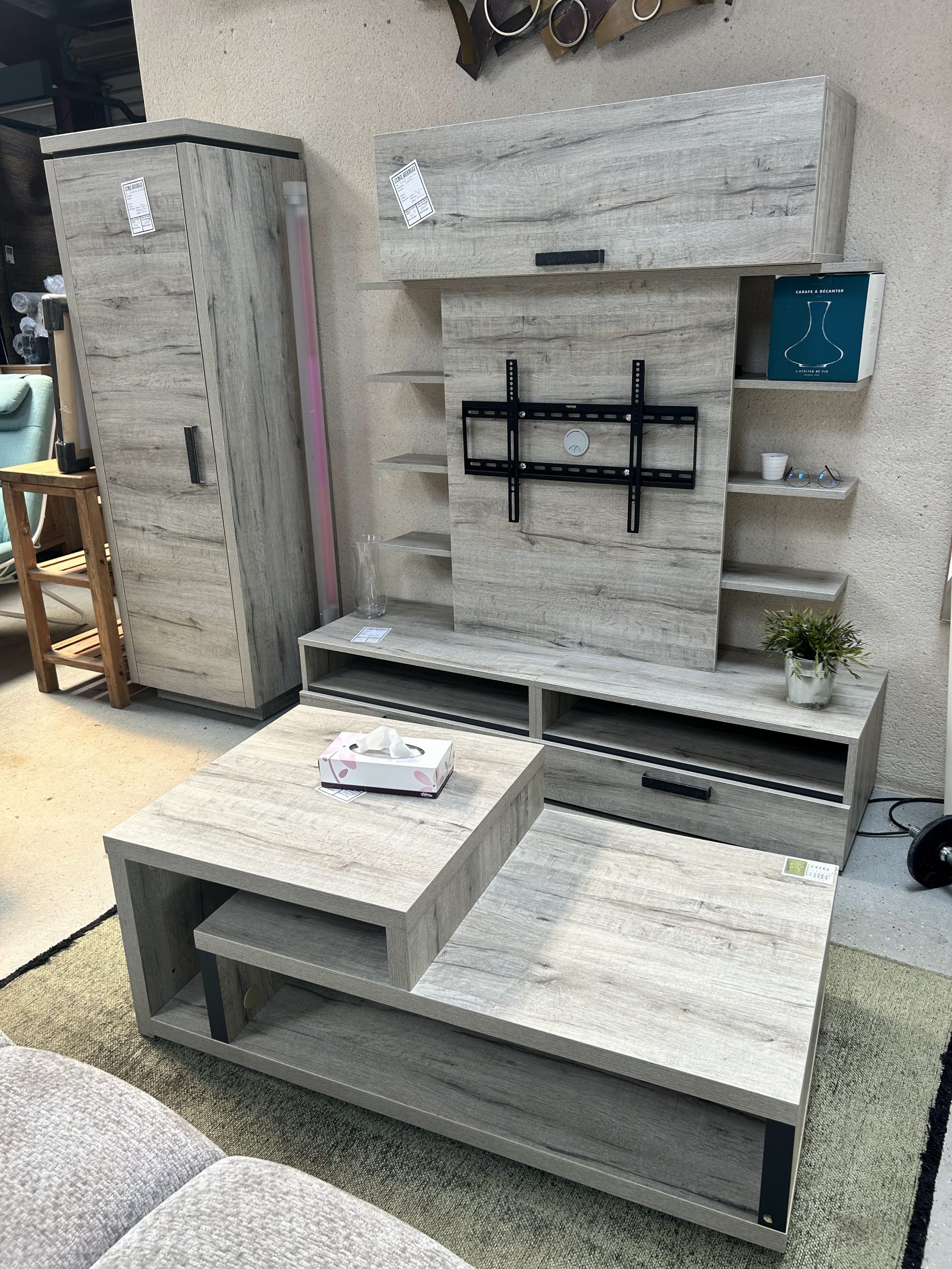 ensemble du meuble TV fabrique en espagne gris