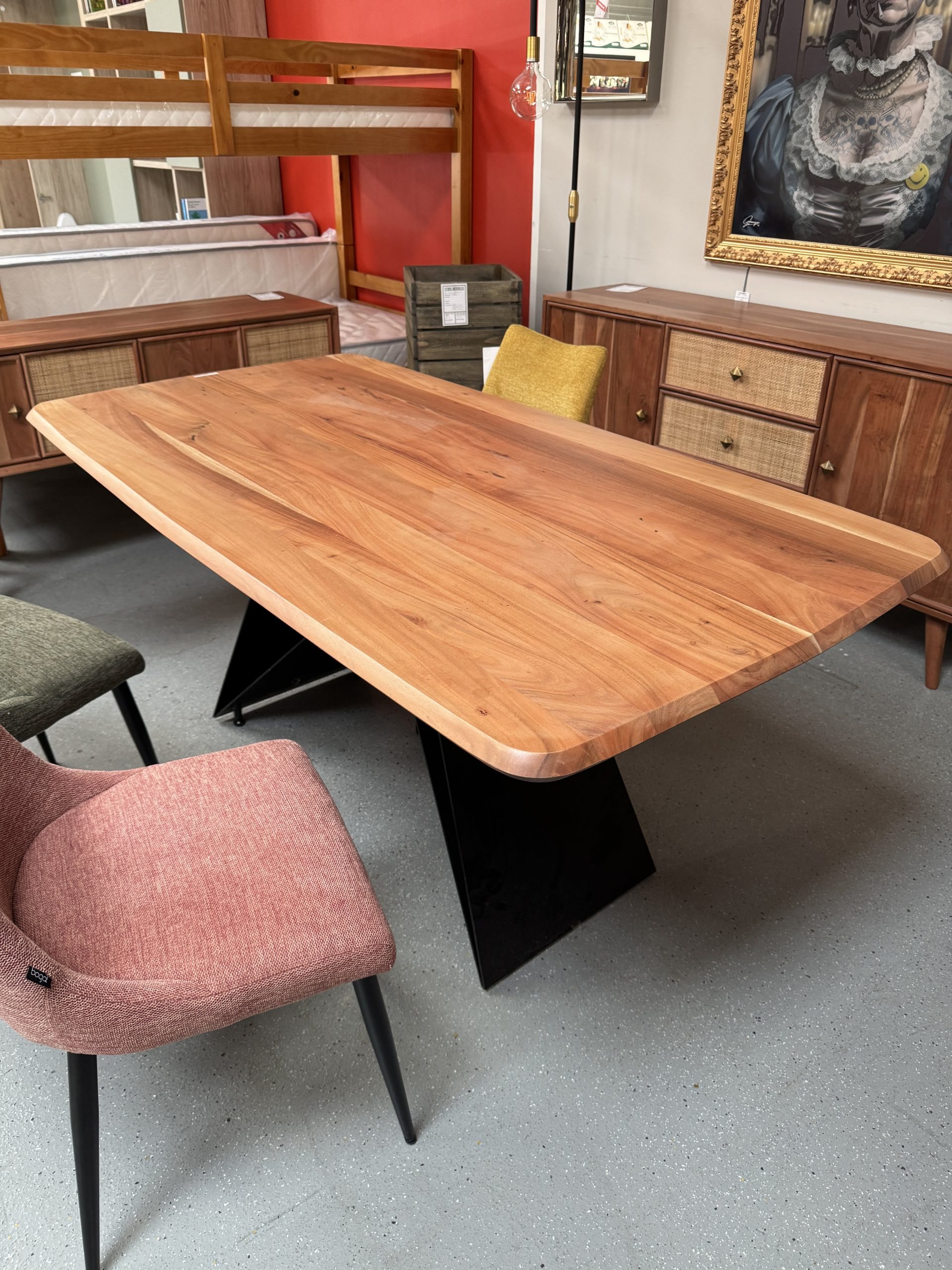 table en acacia bois massif