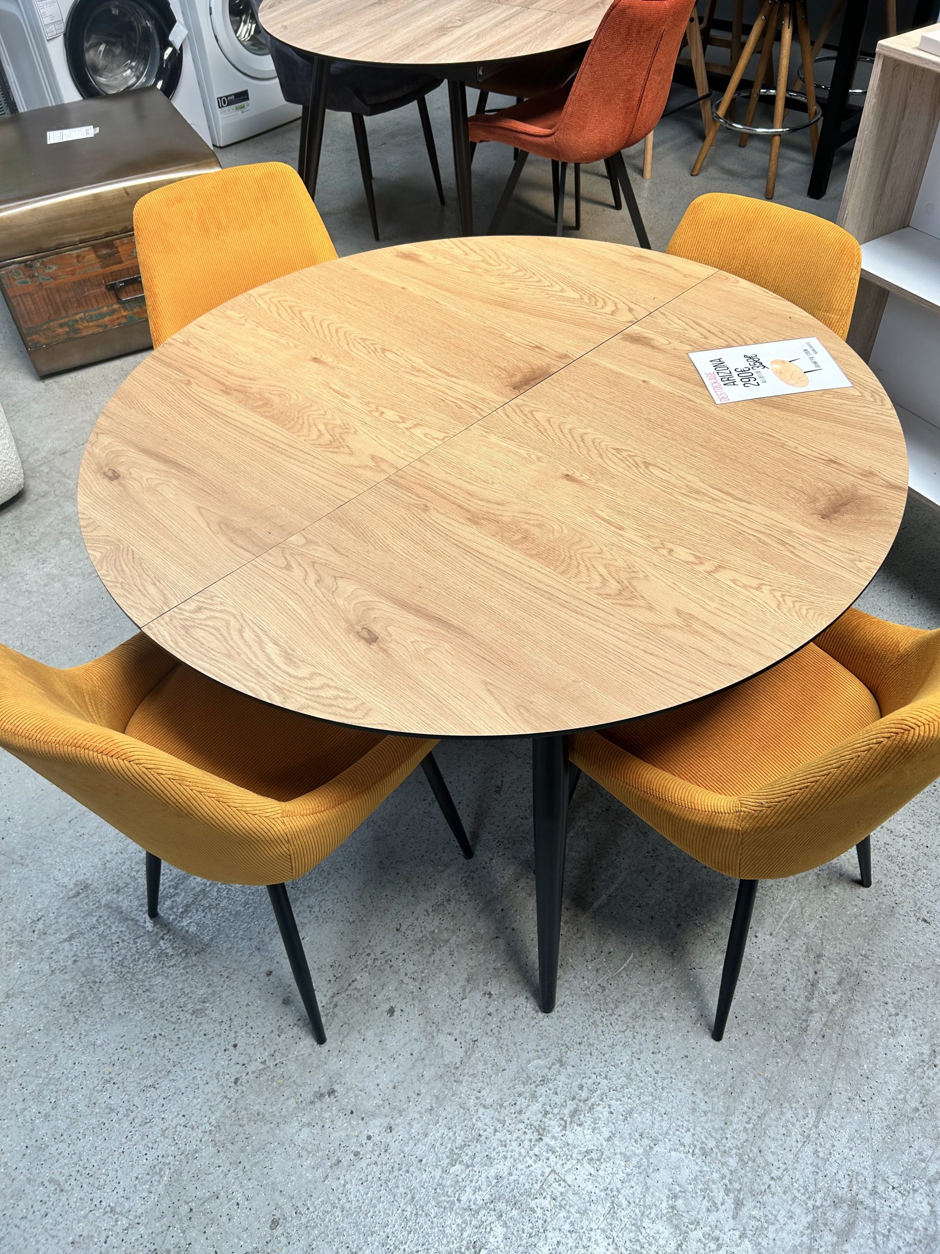 table ronde effet bois avec rallonges