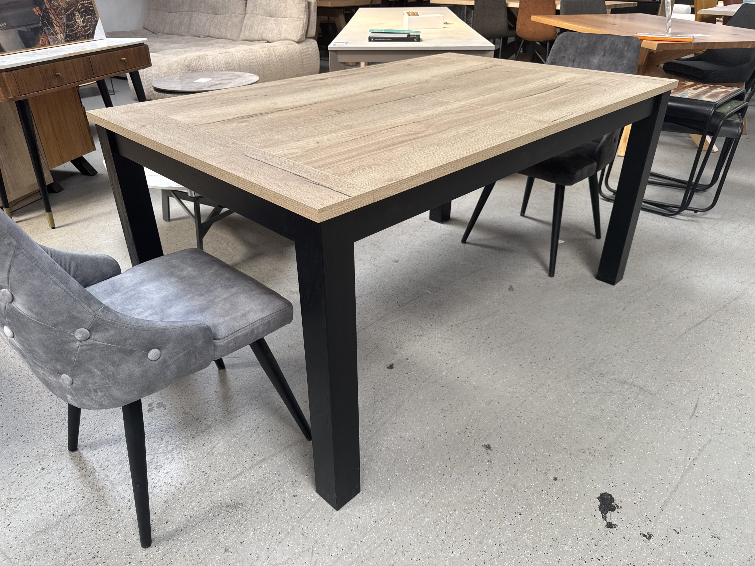table chene hallifax nature pieds noir chene massif